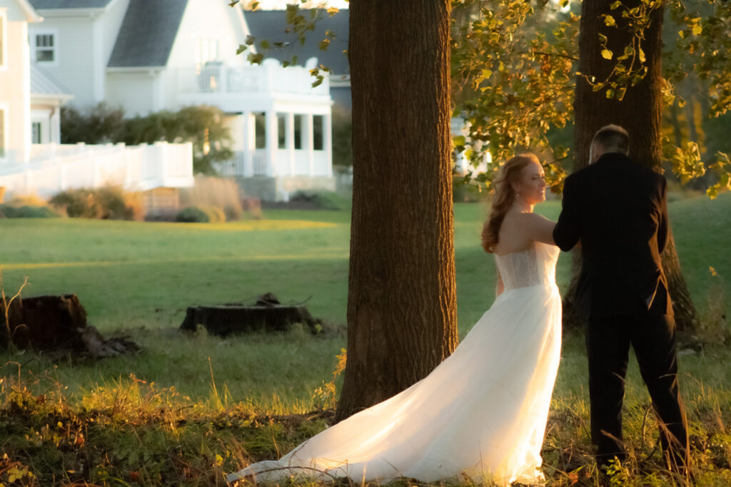 Get married steps away from your waterfront lodging at Queenstown Harbor's all-inclusive waterfront wedding venue Maryland